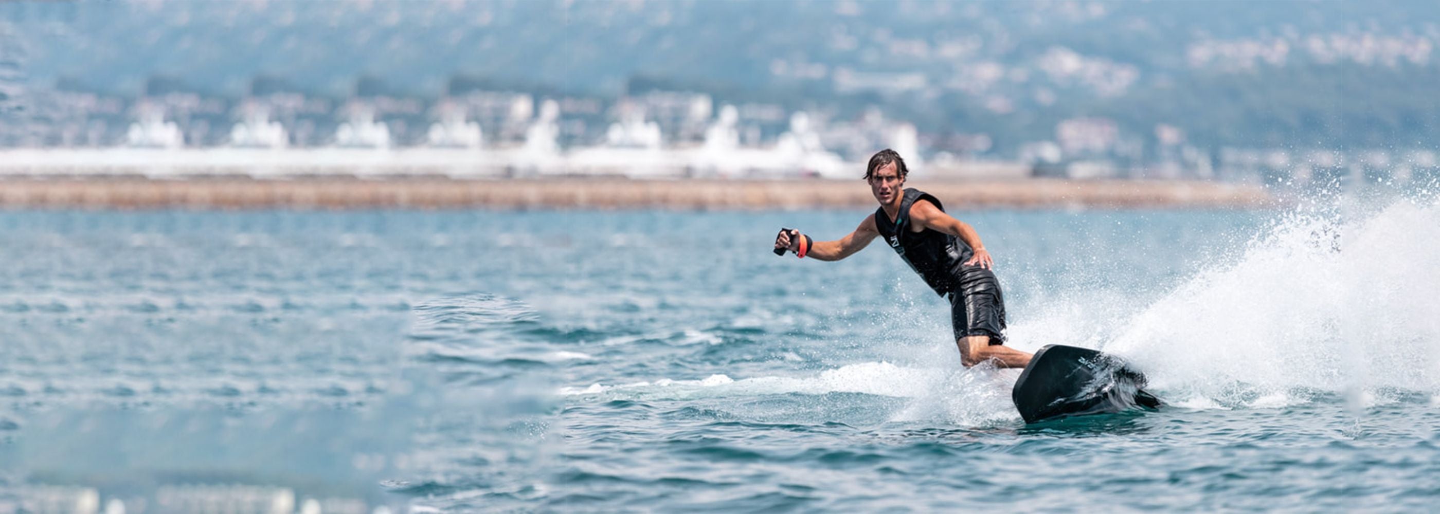 Difference Between eFoil and Jetboard