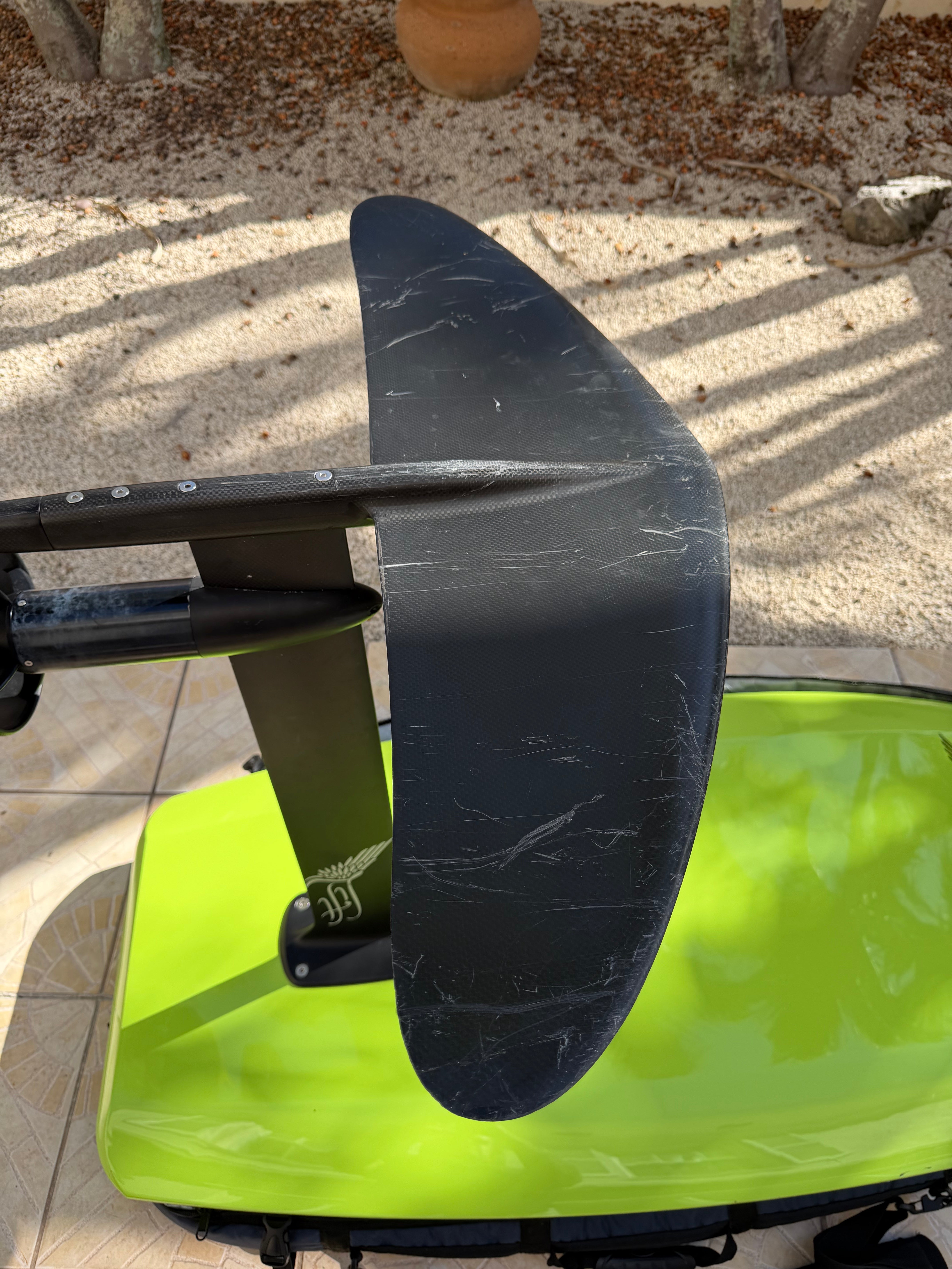 Pre-Owned Lift4 eFoil - 5'4 Lime Light Green